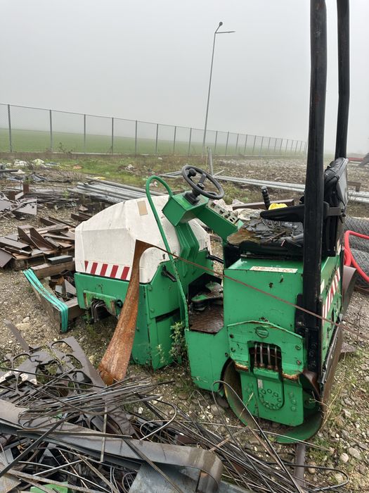 Cilindru compactor motor kubota