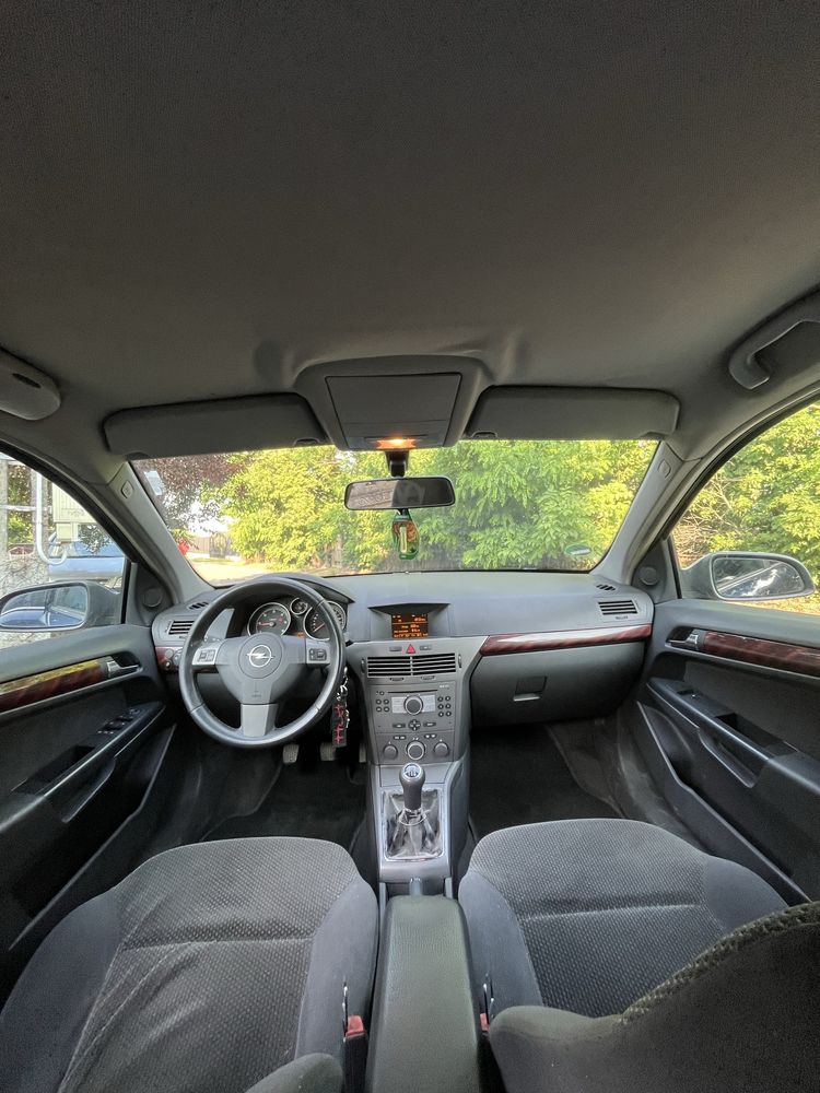 Opel Astra H 1.7 CDTI