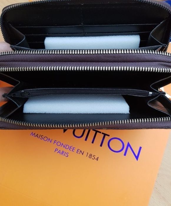 Portofele duble dama, logo metalic auriu, super model