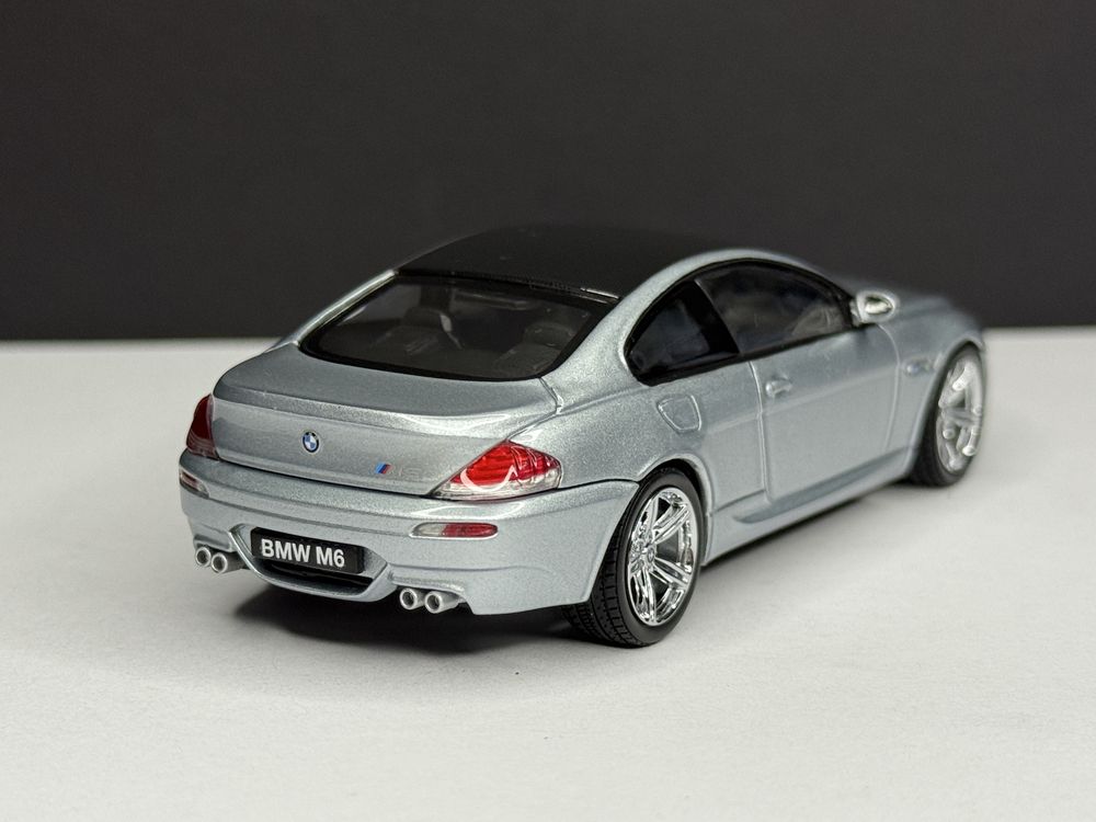 Kyosho 1:43 BMW M6
