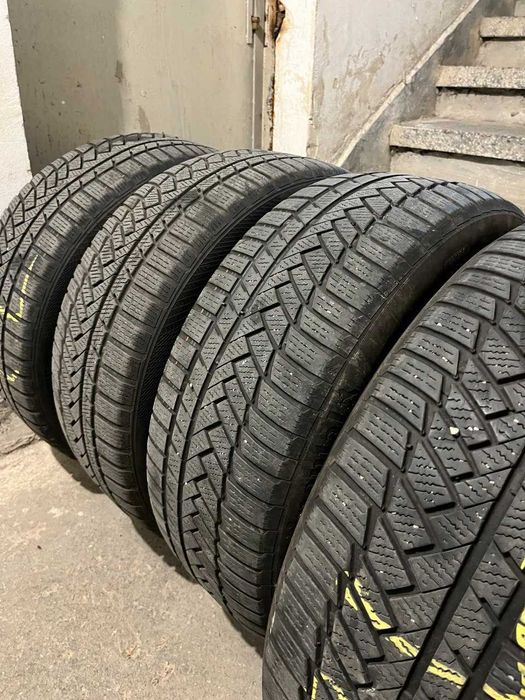 225/55/17" 4бр Continental winter contact 830