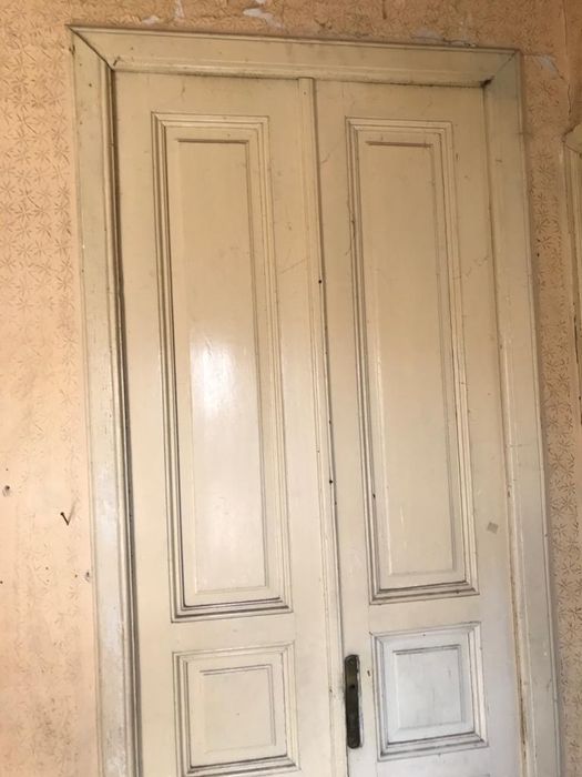 Uși - Lemn masiv