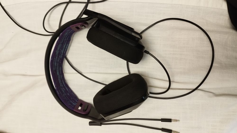 Наушники logitech g335