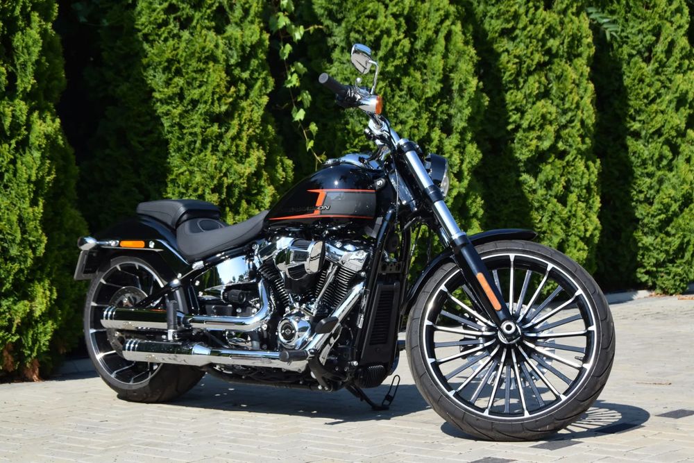 Harley-Davidson Softail Breakout 117 Achizitie de noua din reprezentanta