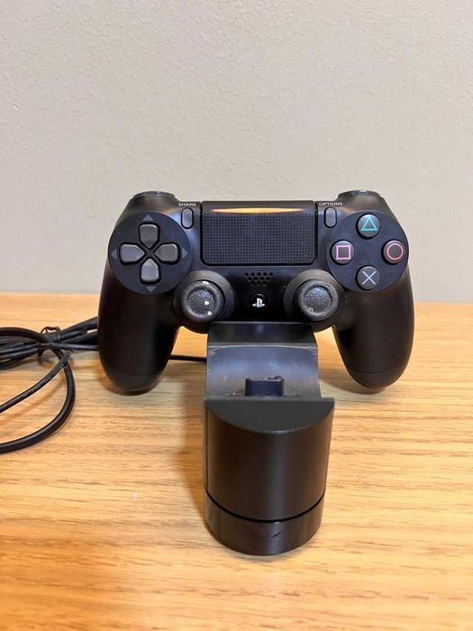 PS4 charger за джойстици PlayStation 4
