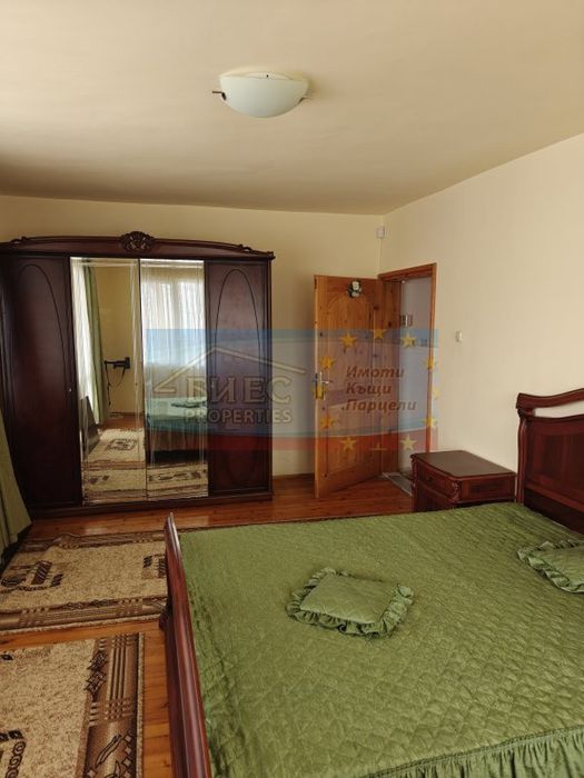 Продава се Къща в с. Селищен дол, Област Перник - 313 кв.м за 528 €/кв.м - Снимка #2