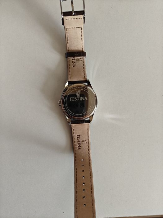 Часовник Festina F20426/8 Correa Clasico