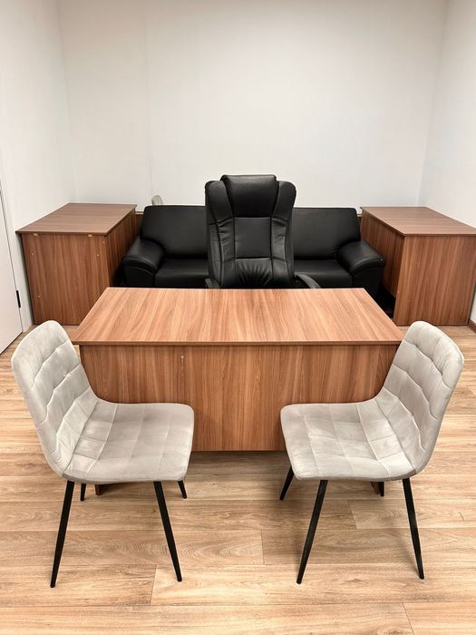 Комплект офисных столов