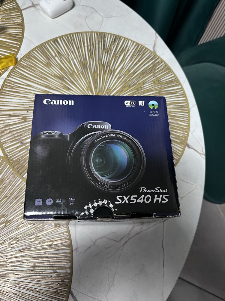 Фотоаппарат Canon SC540HS
