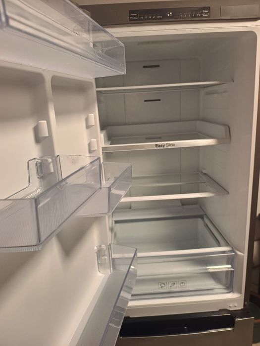 Frigider combina Samsung