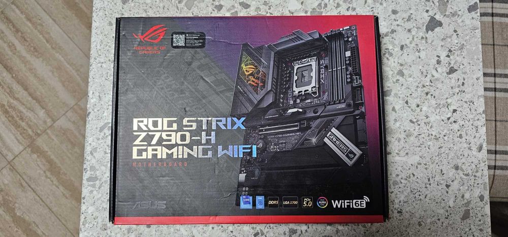 Placa de baza Asus Rog STRIX Z790-H gaming wifi