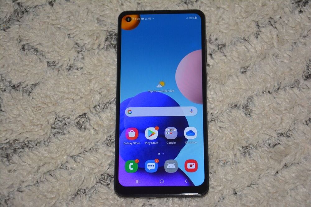 Smartfone Samsung,impecabil 300 de lei