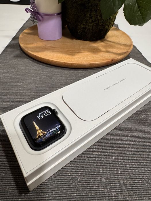 Apple Watch SE2 44mm