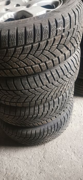 Goodyear ultra grip performance  205 55 16