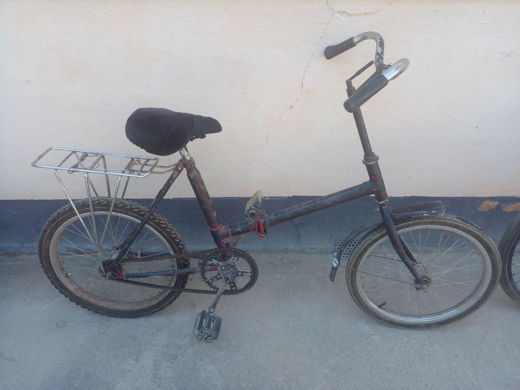 Velosipedlar sotiladi narxi 700000 kelishamiz