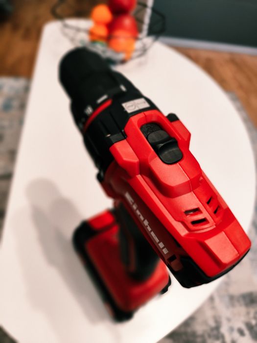 Filetanta Einhell 18 V cu 2 trepte de viteza.