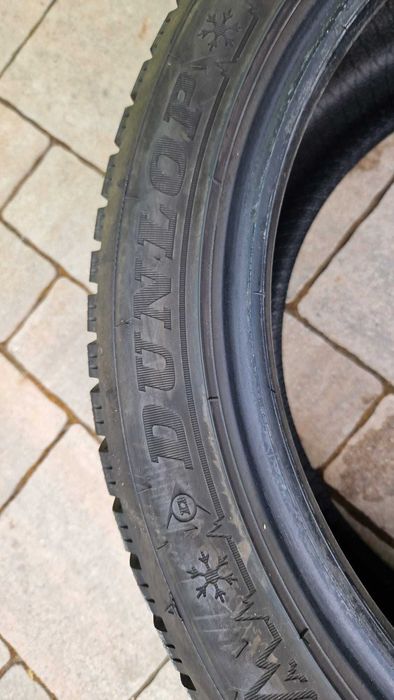 Anvelope iarna 225 45 R 17 Dunlop