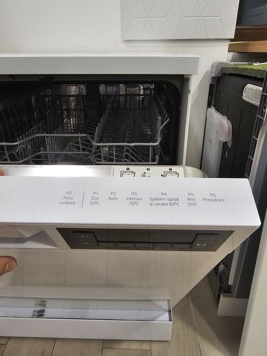Vand masina de spalat vase Arctic DFN363