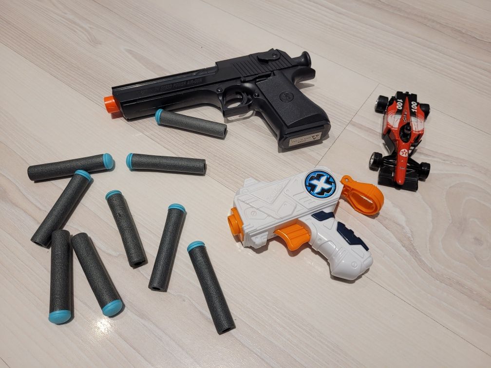Set jucării cu pistoale