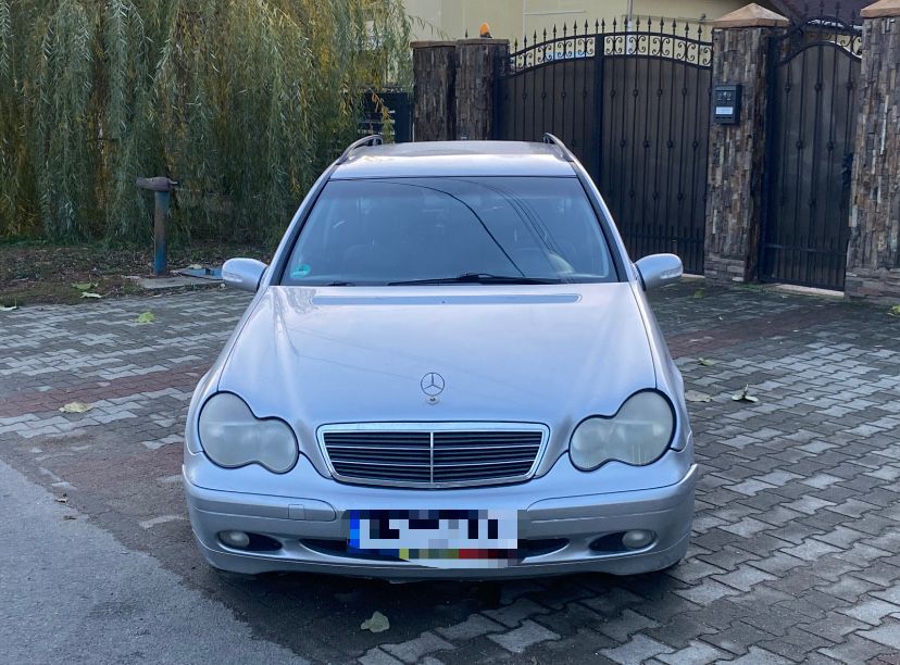 Mercedes C200