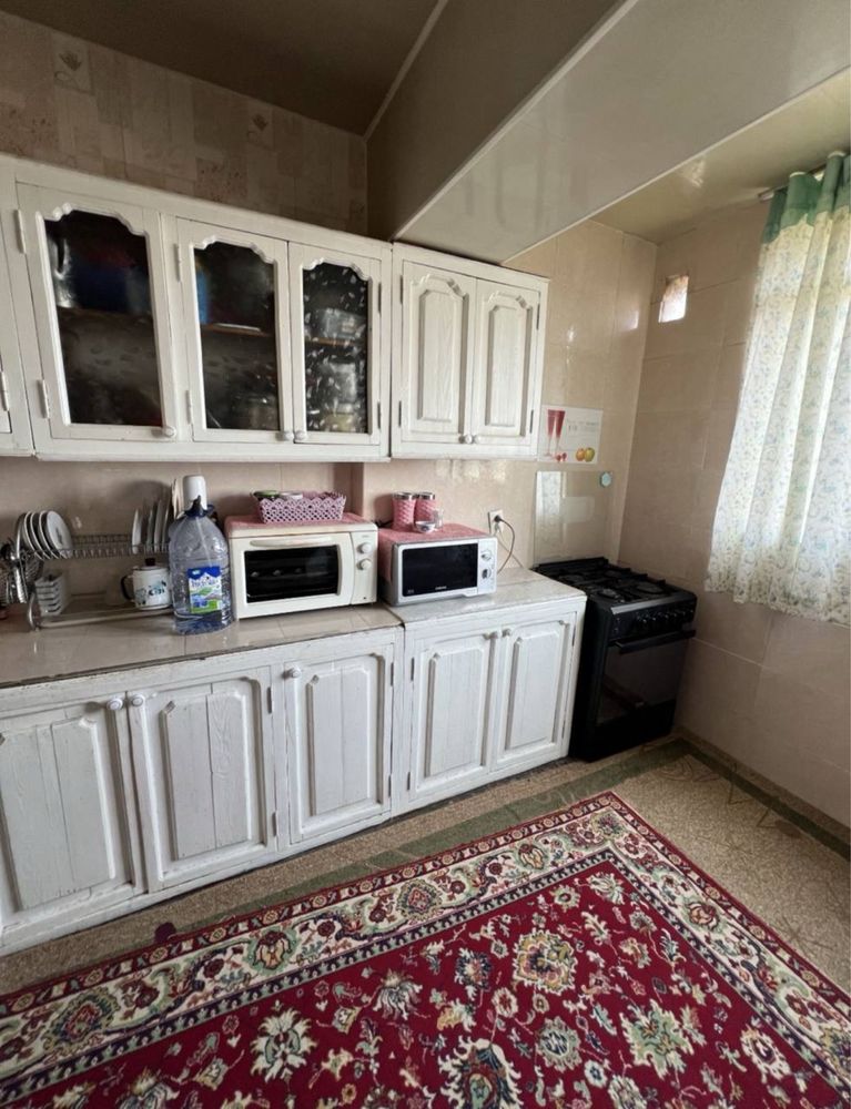 Цум, Космонавты, 74 м2 2х комнатная квартира Ойбек