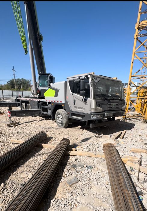 Услуга автокран. Автокран. Кран.