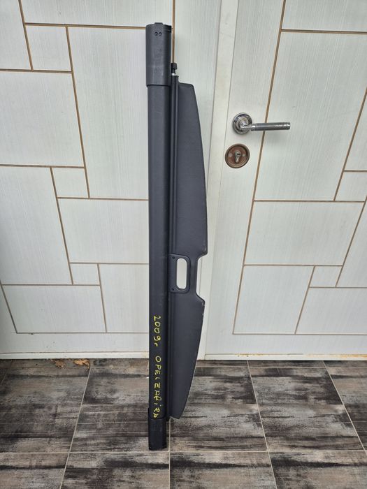 Щора за багажник на Опел Зафира 2009г