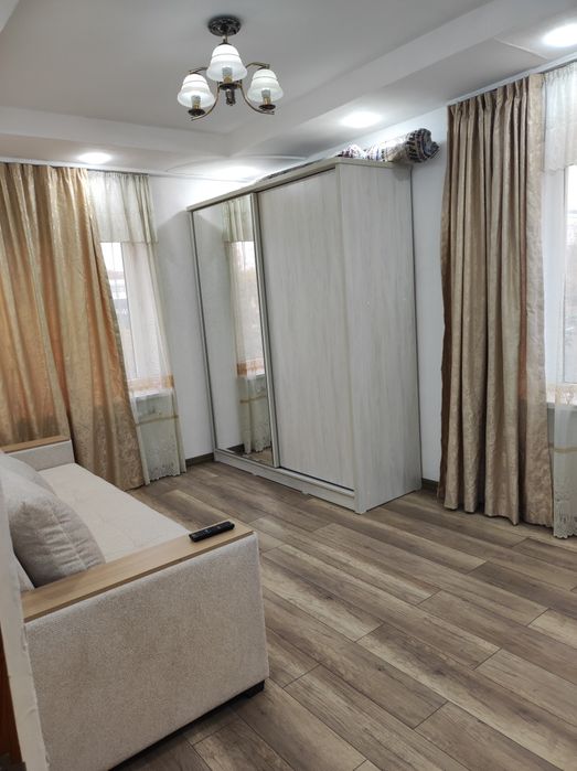 2 ком. М.Горький. Б.И Й. Аренда.