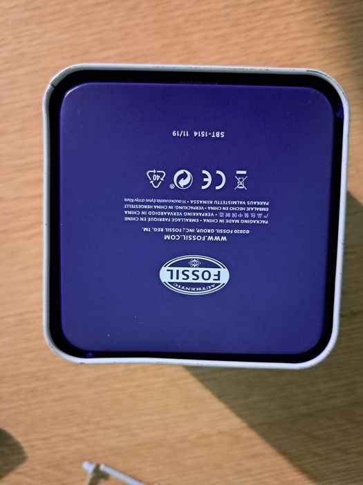 Vând ceas foștilor preț 1000 lei