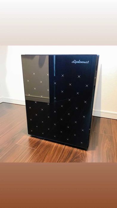 Сейф Seyf Diplomat . Made in Korea. Имеется доставка