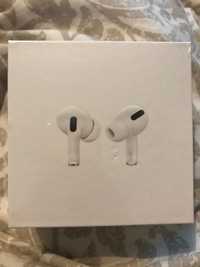 Безжични слушалки Apple - AirPods