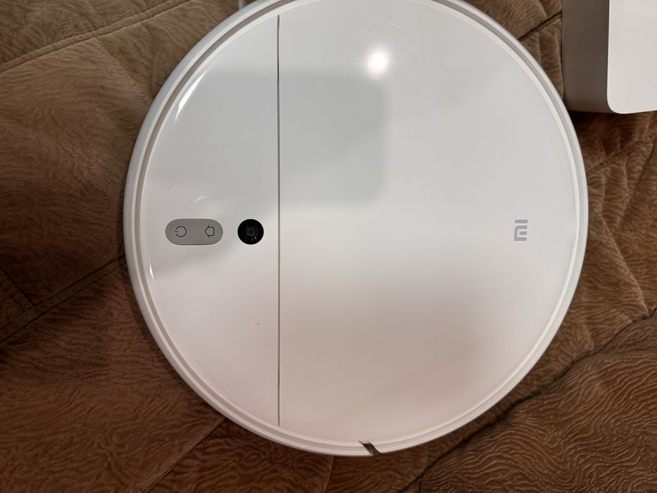 Продам робот пылесос