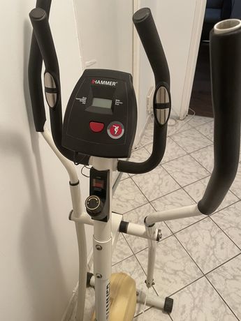 Bicicleta profesionala fitness / cardio Hammer