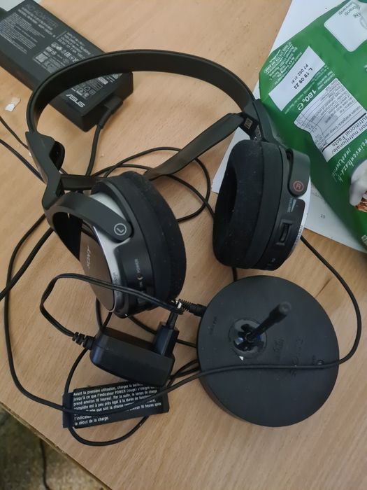 Casti sony wireless