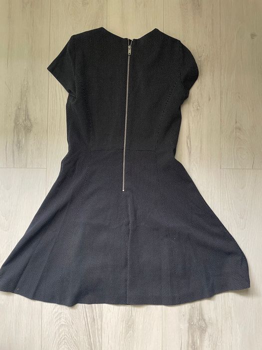 Rochie midi bleumarin cu buline