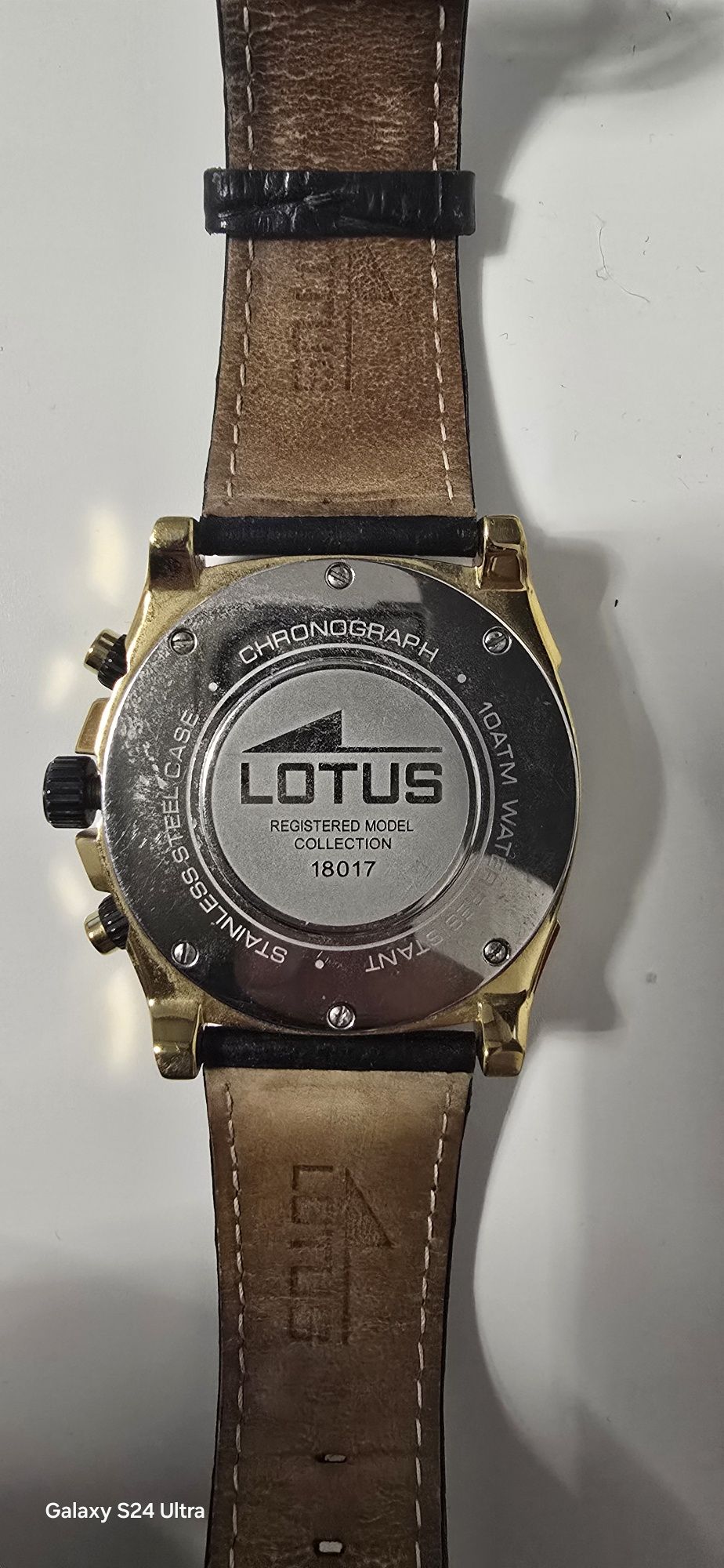 Мъжки часовник LOTUS