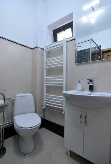 Дава се под наем Двустаен апартамент в Пловдив, Остромила - 56 кв.м за 270.3 € - Снимка #2