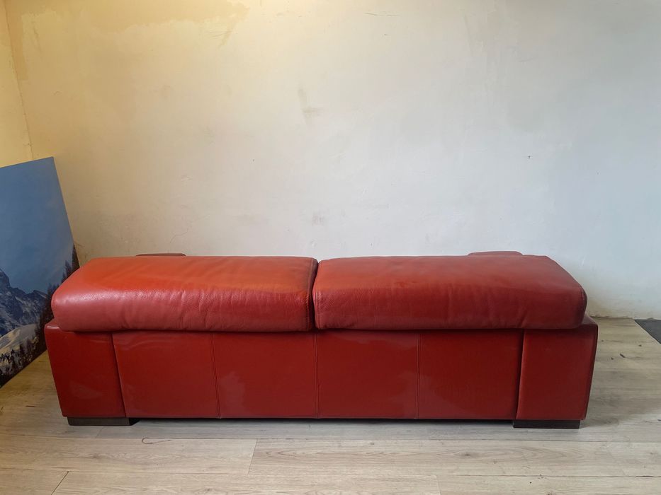 Кожени дивани*БЕЗПЛАТЕН ТРАНСПОРТ*(за цялата страна)диван от кожа