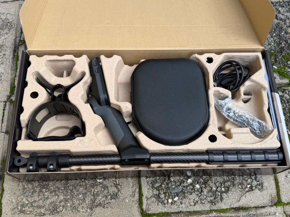 Металдетектор Minelab Equinox 900