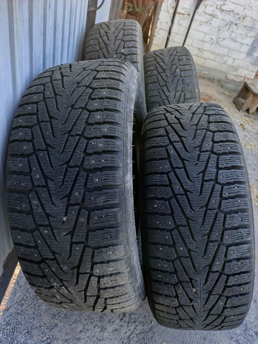 Зимние Шины R-18 285/60 Nokian Hakkapelitta-7