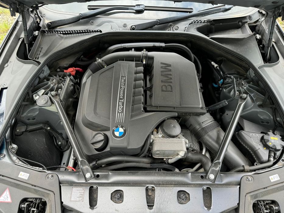 Bara / Capota / Faruri / Aripi / Usi / Portbagaj / Motor / Cutie Bmw F10 LCI M-Pack 535i N55B30A