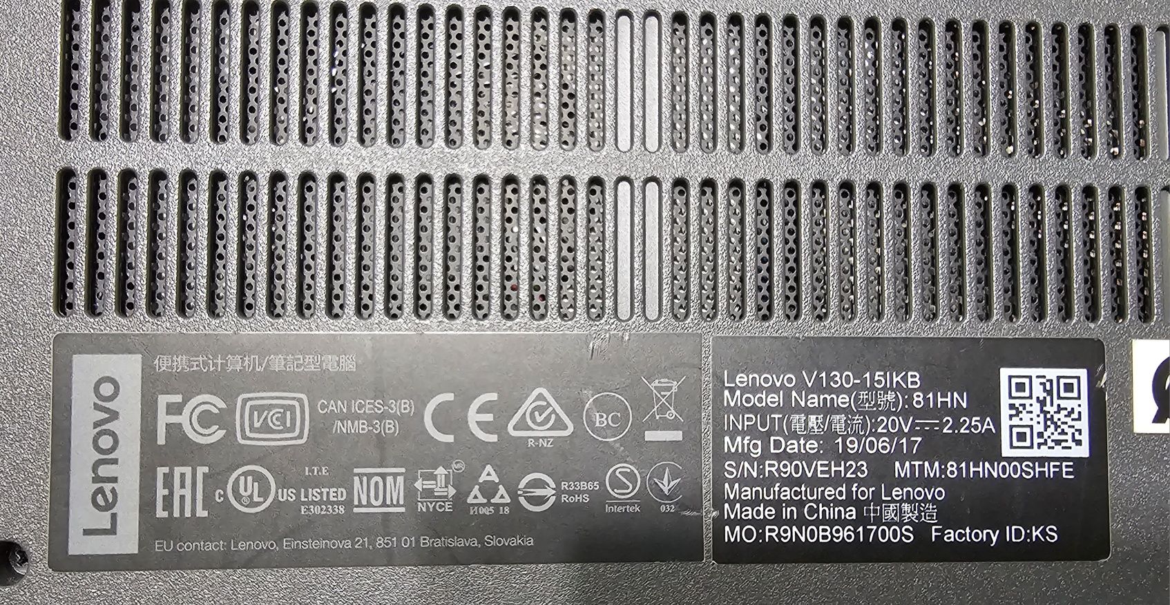Ноутбук Lenovo V130-15IKB + сумка + мышка в подарок
