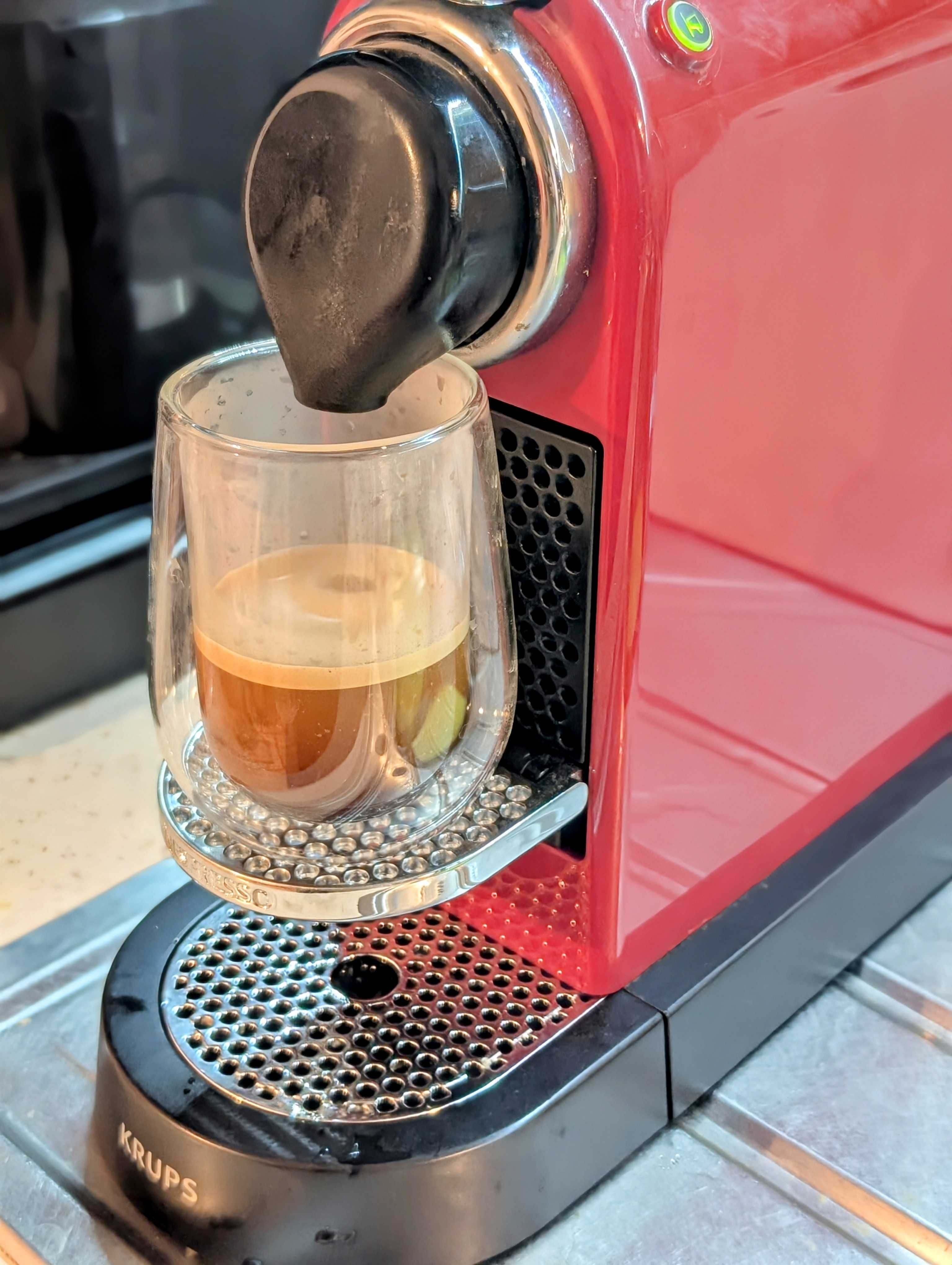 Aparat cafea Nespresso Krups XN 7405