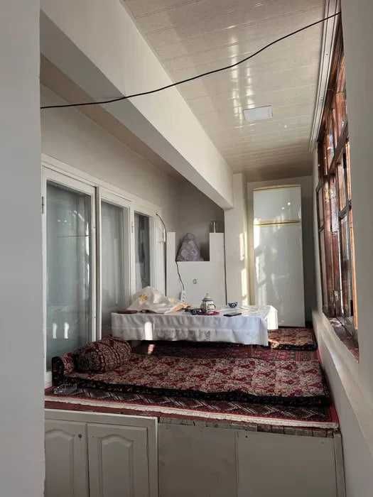 Коракамишда 4-хона 3-этаж арзон нархда