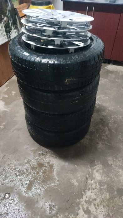 комплект дисков покрышка зимняя 205/60 R16