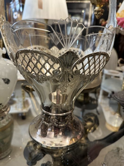 Centru de masa - cristal -