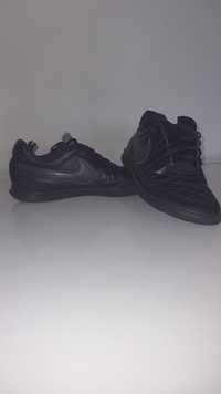 Черни маратонки Nike 36номер