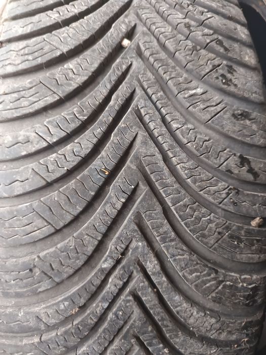 Зимни гуми Michelin Alpin 5 205/60/16 4 броя.