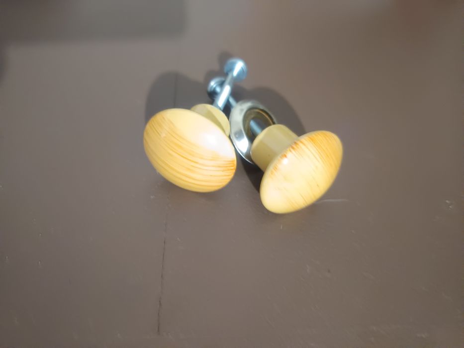 24 броя дръжки за мебели