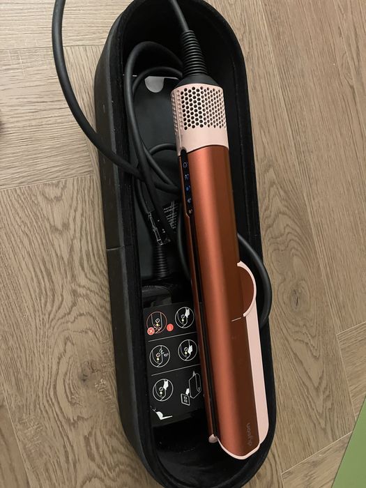 Dyson Airstrait HT01 Strawberry Bronze